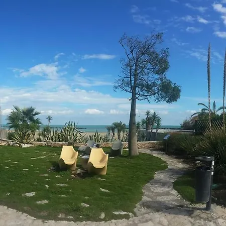 Appartamento Sul Mare Apartment *