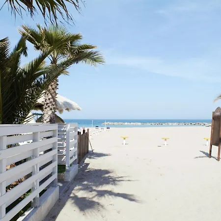 Apartment Appartamento Sul Mare San Benedetto del Tronto